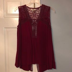 Detailed Sleeveless Top